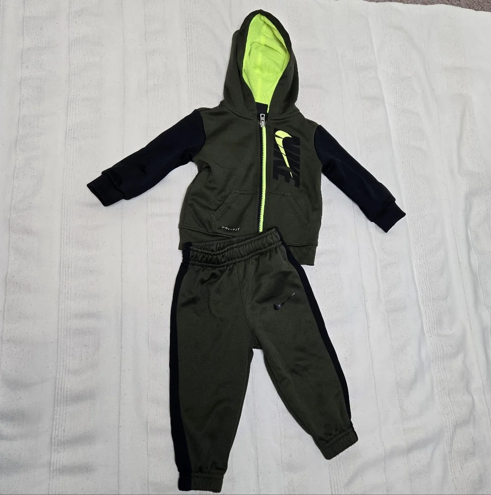 Nike Little Boys Tracksuit Full-Zip Hoodie & Jogger Pants‎ Set Dark Green 12M - Picture 6 of 13